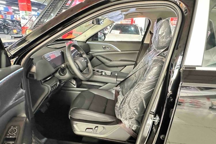 Used Haval H6L 2026 Model 1.5T Max Interior 4