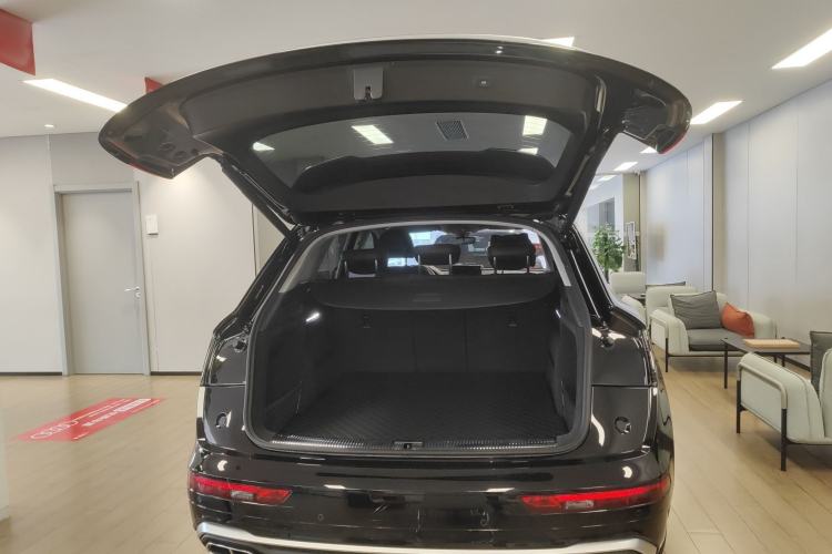 Used Audi Q5L 2025 quattro 45th Anniversary Edition 40 TFSI Sporty and Dynamic Model