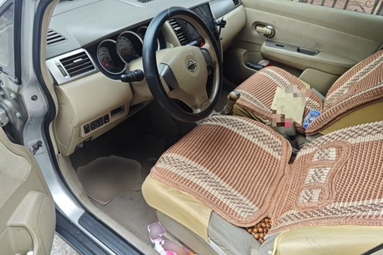 Used Nissan Tiida Sedan 2008 1.6L Manual Fashion Edition Driver Seat