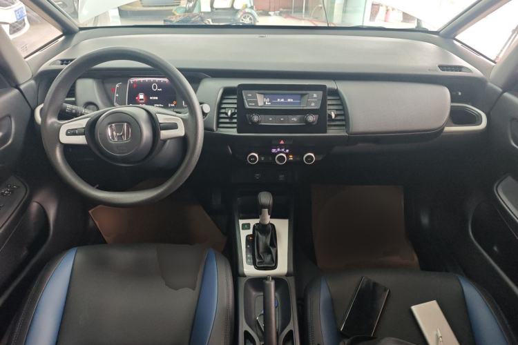 Used Honda Fit 2021 1.5L CVT Trend Edition Center Console