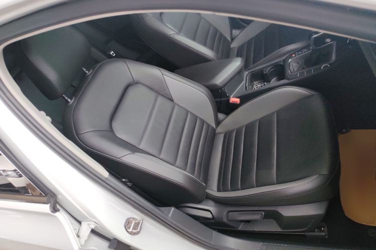 Used Volkswagen Sagitar 2022 280TSI DSG Flyover Edition
