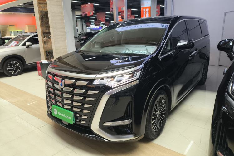 Used Denza D9 2024 DM-i 1050 Luxury Model