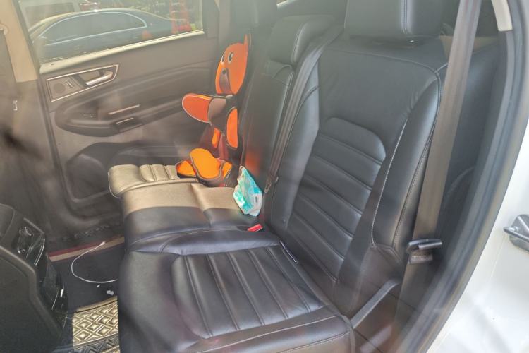 Used Ford Edge 2018 EcoBoost 245 Two-Wheel-Drive Titanium 7-Seater China V Standard
