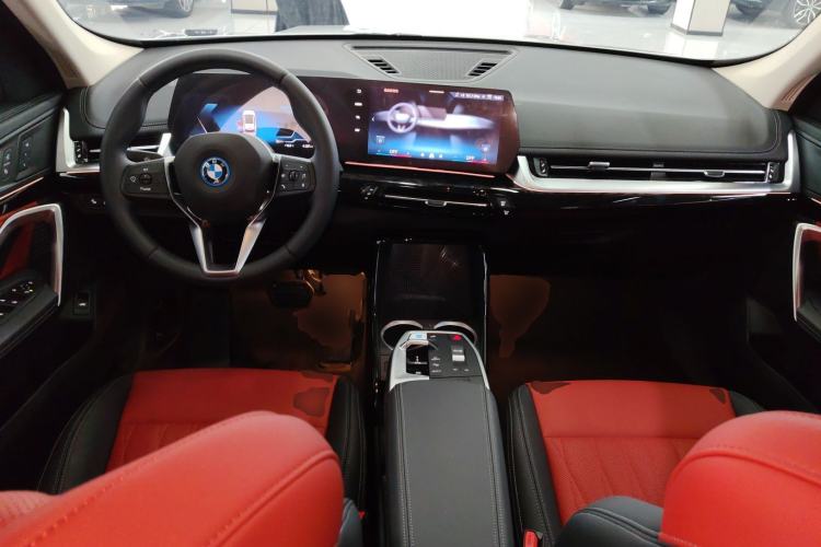 Used BMW iX1 2025 eDrive25L X Design Package
