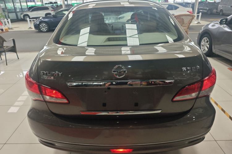 Used Nissan Sylphy 2012 Classic 1.6XE Automatic Comfort Edition Rear