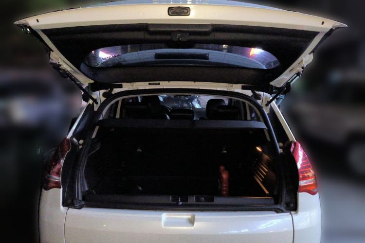 Used Peugeot 3008 2014 1.6THP Automatic Enjoyment Edition Trunk