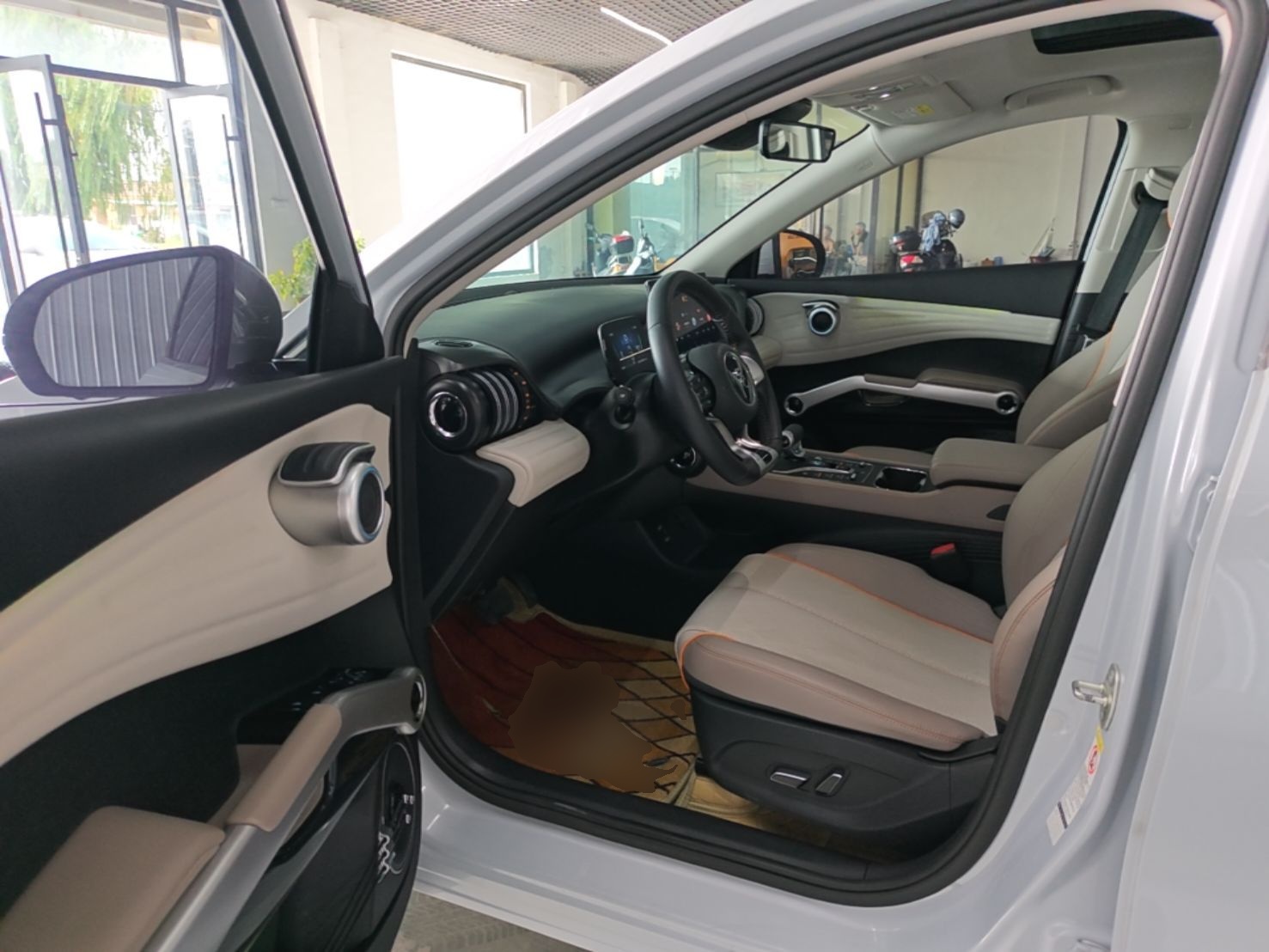 BYD Yuan PLUS 2024 Honor Edition 430KM Beyond Model — снимка 19