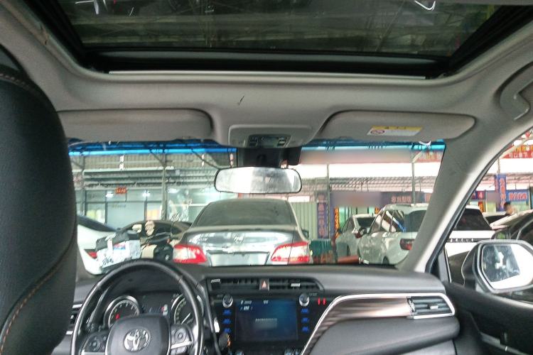 Used Toyota Camry 2019 2.0G Luxury Edition China VI Standard