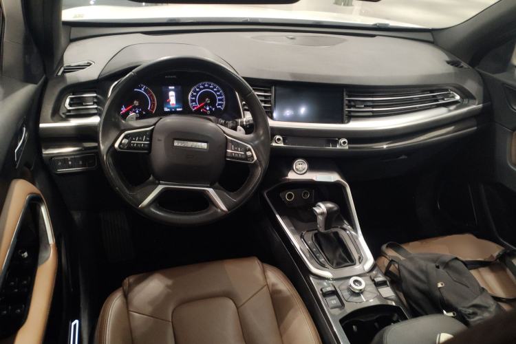 Used Haval H6 2017 Blue Label 1.5T Automatic Two-Wheel Drive ZhiShang Model Steering Wheel