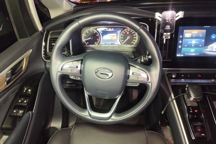Used GAC Trumpchi M8 2021 Revised Version Lingxiu Series 390T Luxury Edition Steering Wheel