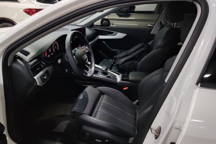 Used Audi A4L 2020 40 TFSI Fashion Dynamic Model Left Front Seat