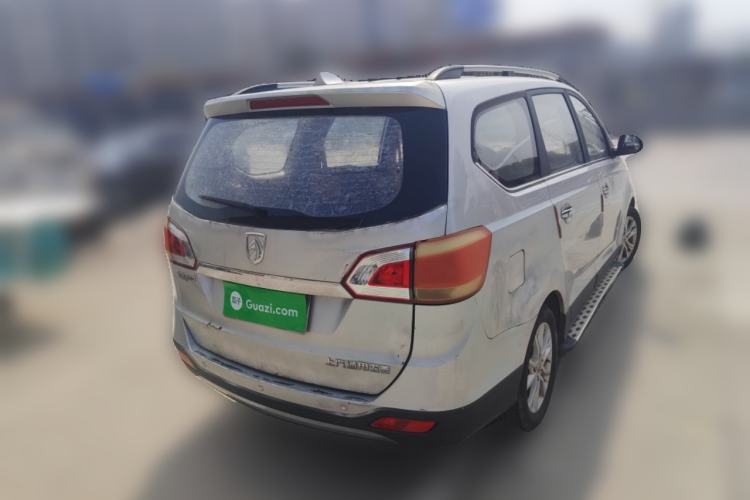 Used Baojun 730 2014 1.5L Manual Luxury Navigation ESP Version 7 Seats