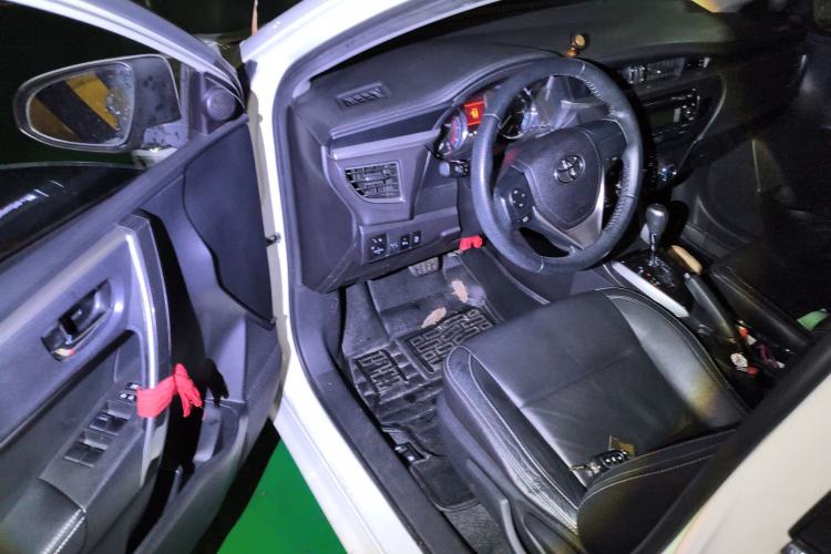 Used Toyota Corolla 2017 1.2T CVT GL-i Leather Edition