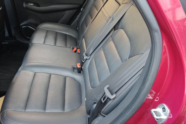 Used MG HS 2018 20T Automatic Two-Wheel Drive Hormone Dynamic Edition China V Standard Left Rear Seat