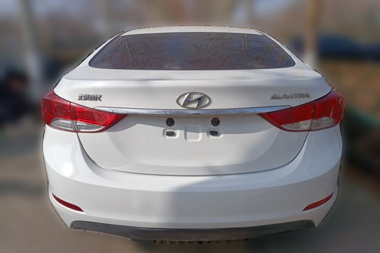 Used Hyundai Elantra (5th Generation / Langdong) 2015 1.6L Automatic Fashion Model