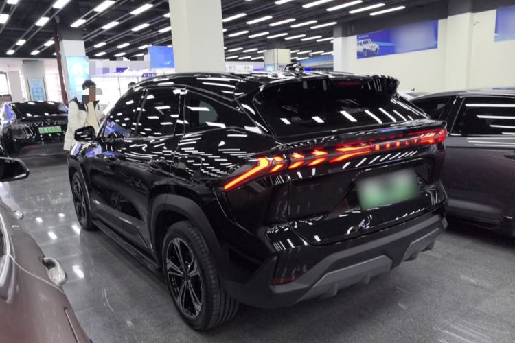 Used Geely Galaxy L7 2023 1.5T 115 km Starship
