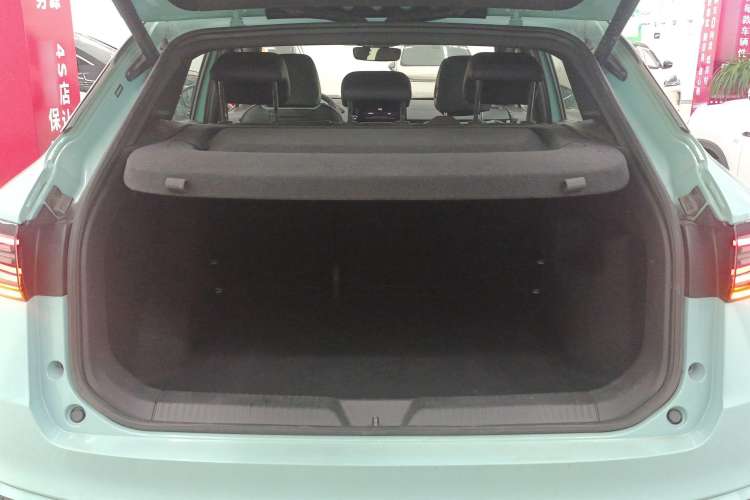 Used Volkswagen ID.4 X 2023 Ultra-Intelligent Long-Range Version
