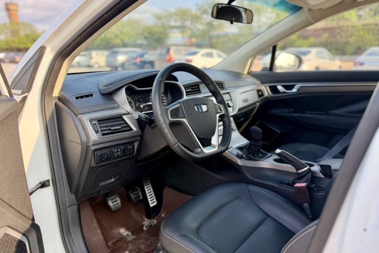 Used Geely Auto Emgrand GS 2016 Sports Edition 1.8L Manual LingShang Model Interior 3
