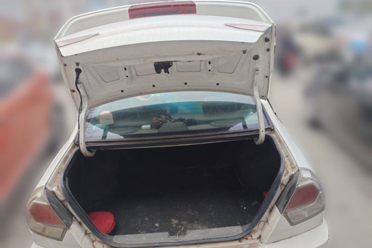 Used Soueast V3 Lingyue 2014 1.5L Manual Style Value Edition Trunk