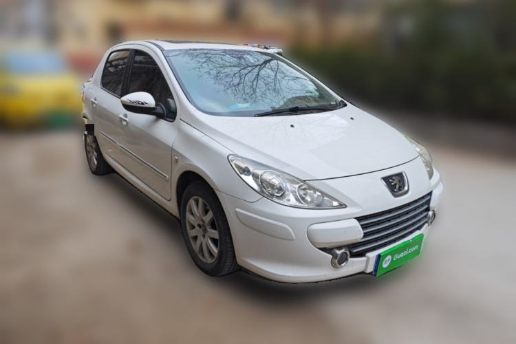 Used Peugeot 307 2013 Hatchback 1.6L Automatic Comfort Edition
