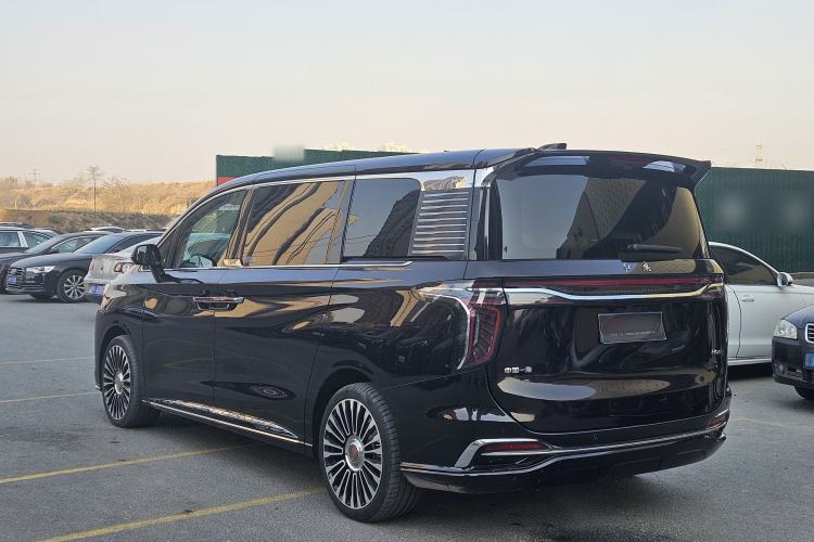 Used Hongqi HQ9 2023 2.0T Smart Connect Flagship Edition
