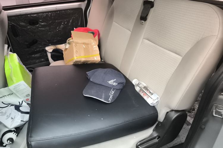 Used Wuling Hongguang V 2019 1.5L Standard Version China VI LAR
