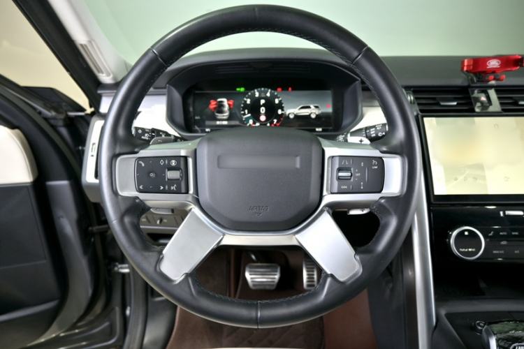 Used Land Rover Discovery 2023 Restyled 360 PS R-Dynamic SE