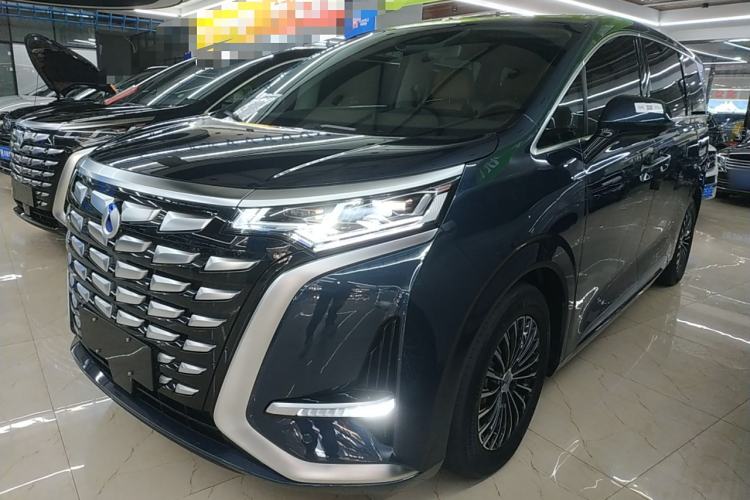 Used Denza D9 2022 DM-i 1040 Prestige Model