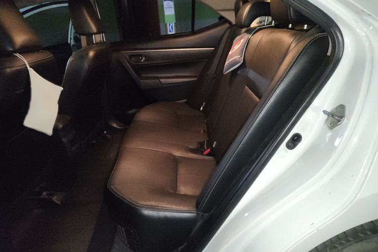 Used Toyota Corolla 2016 Dual-Engine 1.8L E-CVT Elite Edition
