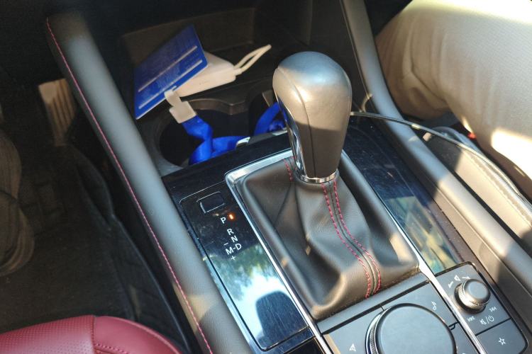 Used Mazda Mazda 3 Axela 2023 2.0L Automatic ZhiZhen Edition