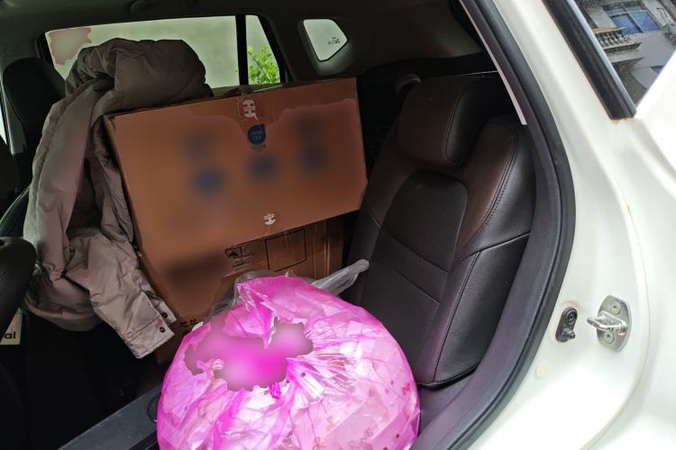 Used GAC Trumpchi GS4 2017 235T Automatic Two-Wheel Drive Luxury Smart Connectivity Version Left Rear Seat