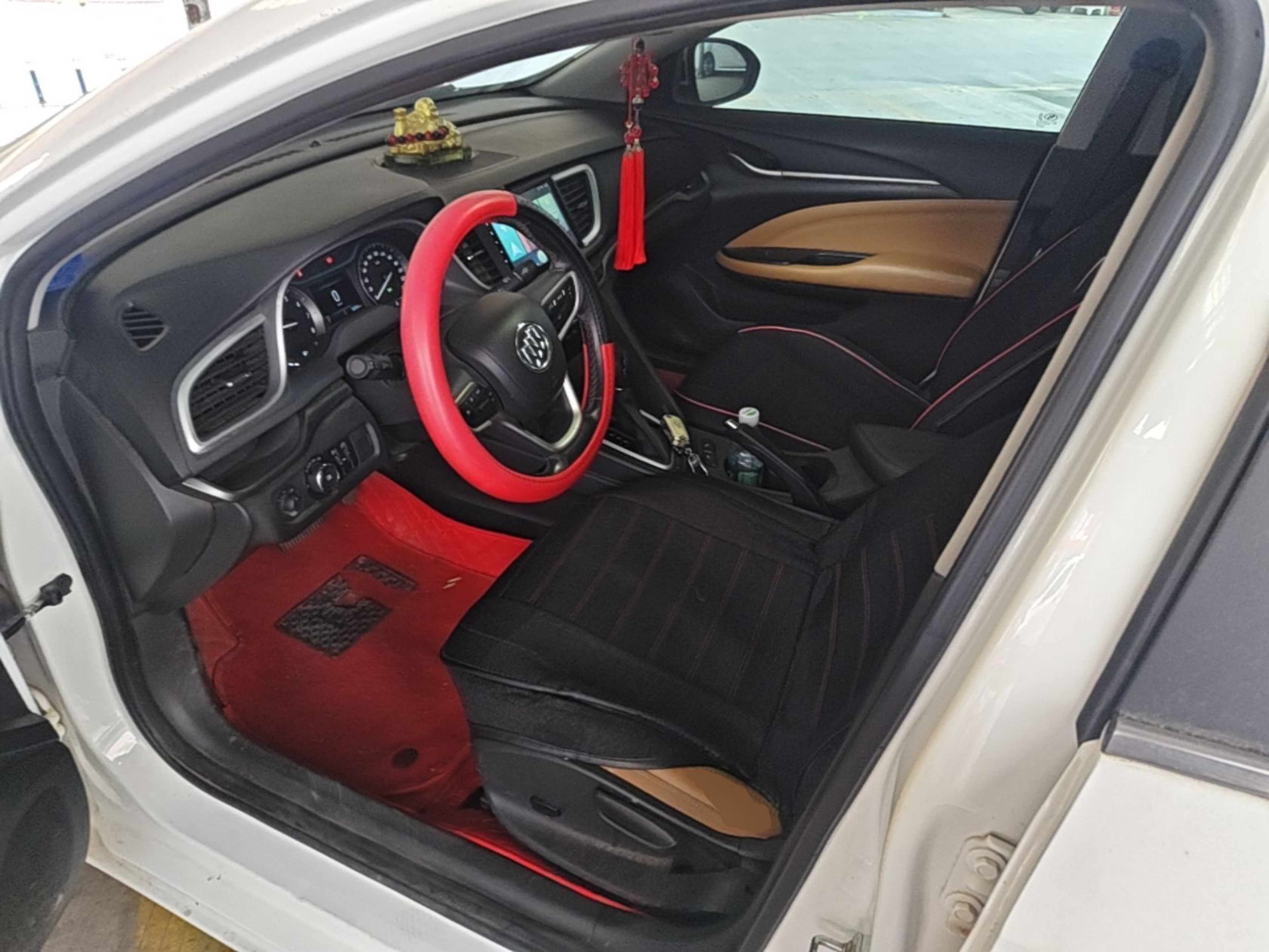 Interior delantero