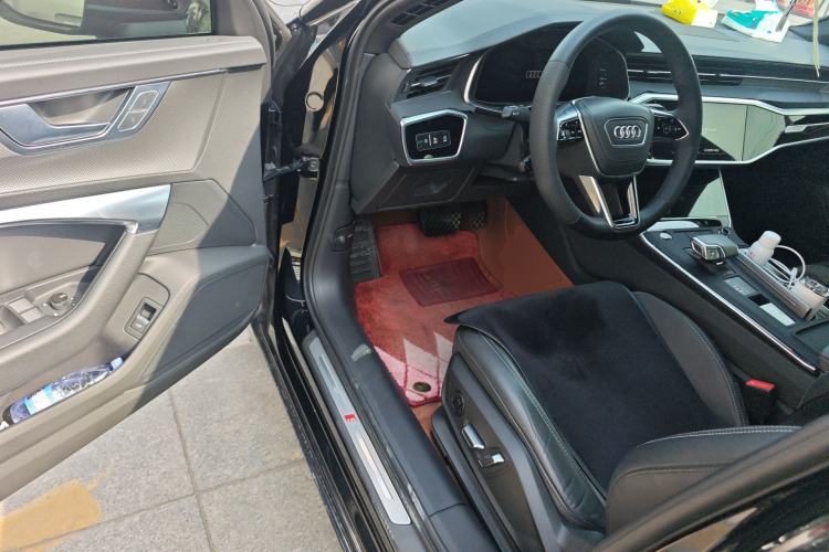 Used Audi A6L 2023 Revised 40 TFSI Luxury Dynamic Edition
