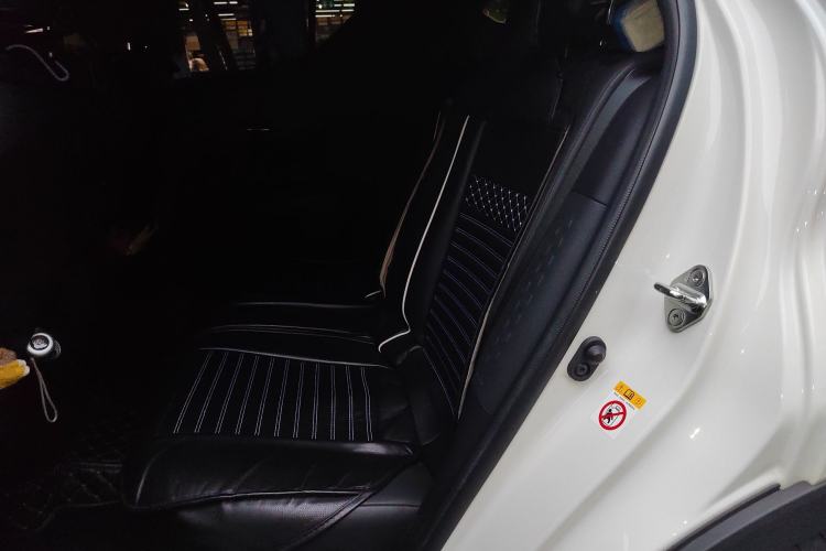 Used Toyota IZOA 2018 2.0L Yichi Edition China V Standard