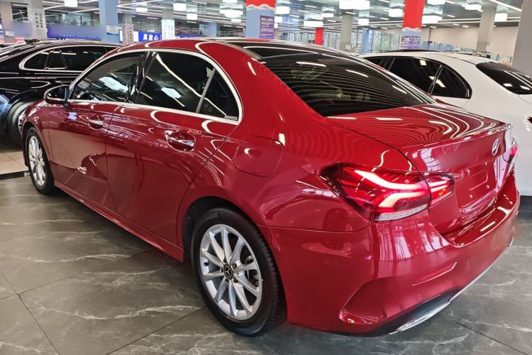 Used Mercedes-Benz A-Class 2021 A 200 L Sport Sedan Fashion Model
