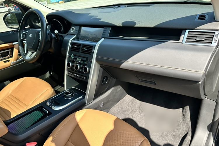 Used Land Rover Discovery Sport 2018 240 PS HSE LUXURY Edition