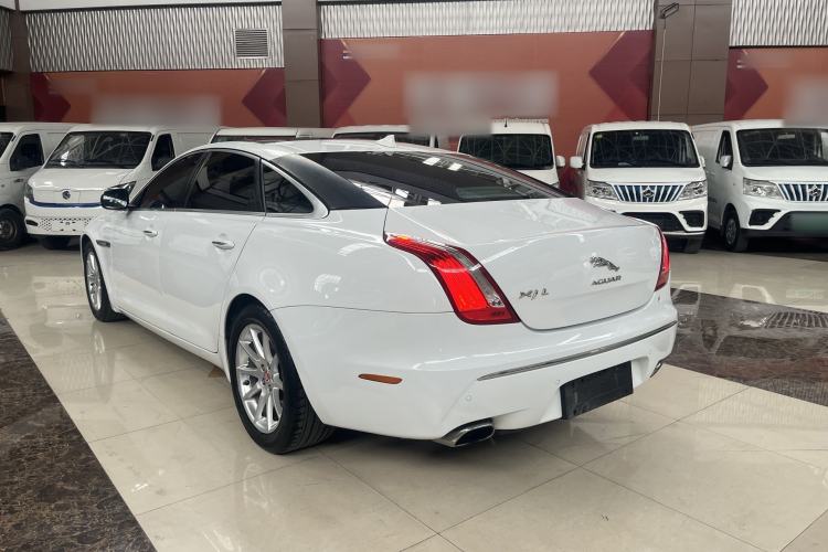 Used Jaguar XJ 2014 XJL 2.0T Two-Wheel-Drive Elegant Business Edition