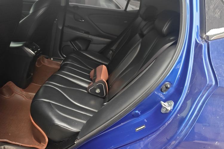 Used Acura CDX 2016 1.5T Two-Wheel Drive Deluxe Edition