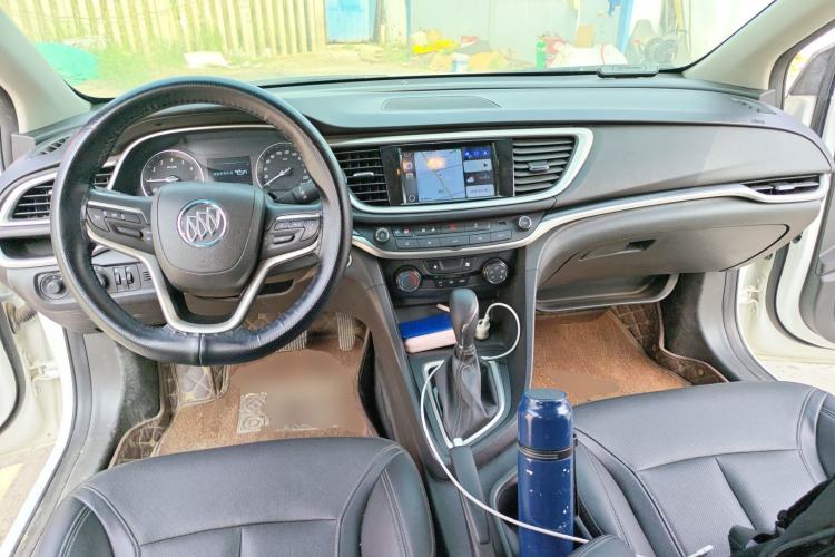 Used Buick GT 2021 Revised Version Flagship 1.5L Automatic Elite Edition Center Console