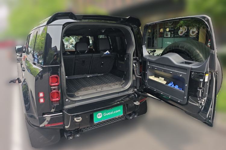 Used Land Rover Defender 2023 Facelift 110 3.0T P400 X-DYNAMIC HSE