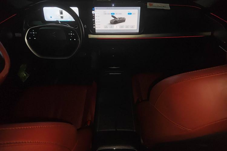 Used XPeng P7 2020 562N Performance Edition Center Console