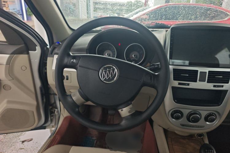 Used Buick Excelle 2015 1.5L Manual Classic Trim Steering Wheel
