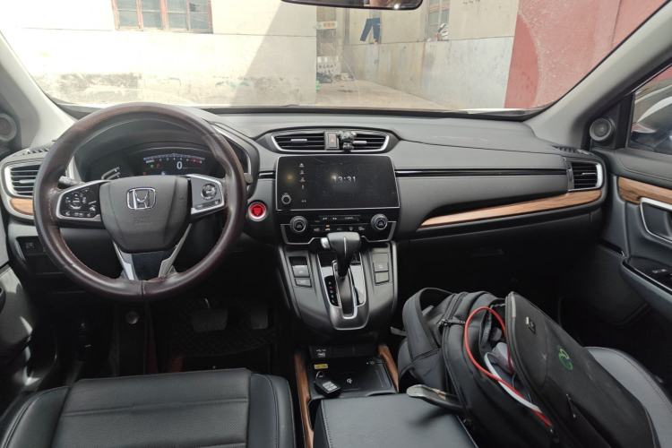 Used Honda CR-V 2021 240TURBO CVT 2WD Fashion Edition Center Console