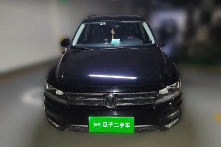 Used Volkswagen Tiguan L 2019 Revised 330TSI Automatic Two-Wheel Drive Smart & Luxury Edition China VI Standard
