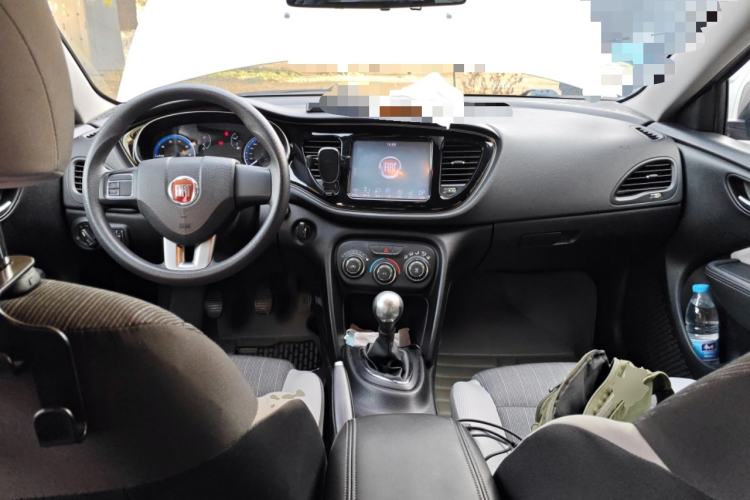Used Fiat Viaggio 2015 1.4T Manual Enjoyment Edition
