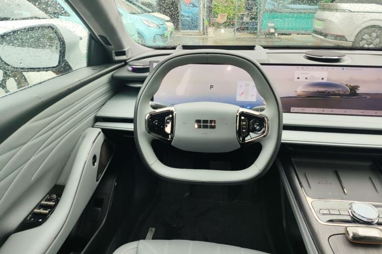 Used Geely Galaxy E8 2025 700 km Long-Range Intelligent Driving Version