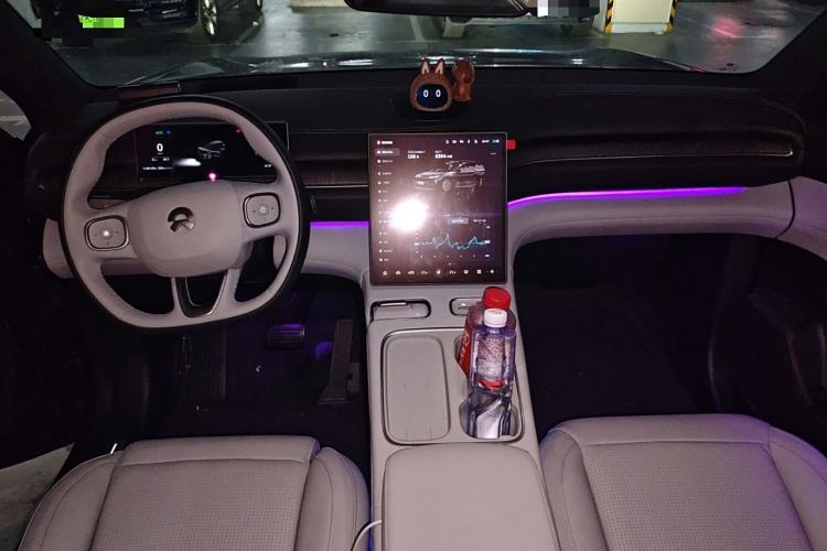 Used Nio ES6 2024 75 kWh
