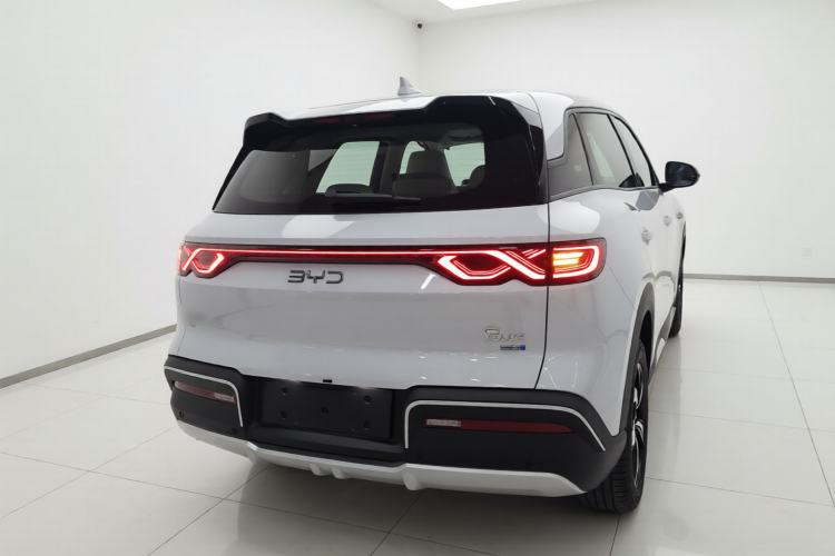 Used BYD Yuan UP 2025 Intelligent Driving Version 401 km Leading Edition
