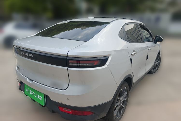 Used ORA iQ 2018 High-Range Version Smart Connectivity Model
