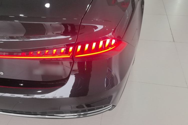 Used Audi A7L 2024 45TFSI S-line Dream-Building Edition Flow Crystal Package